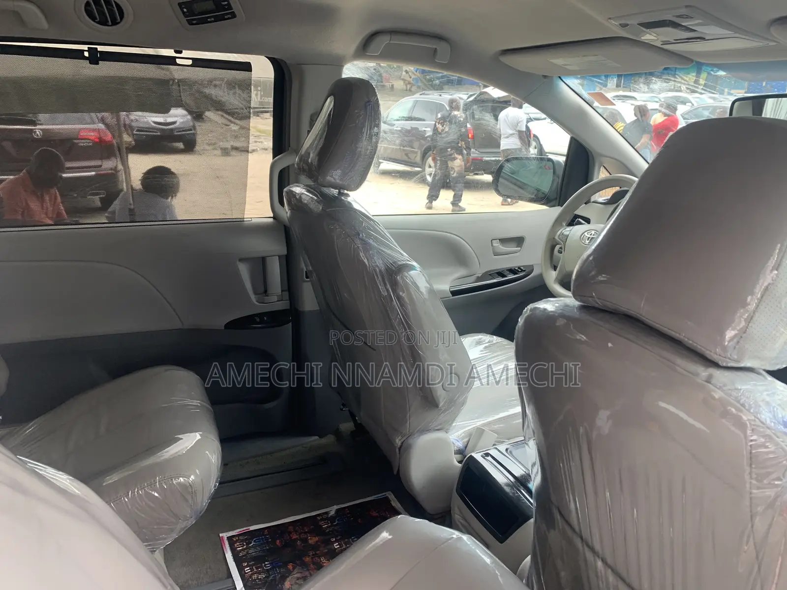 Toyota Sienna LE AWD 7-Passenger 2013 Gray