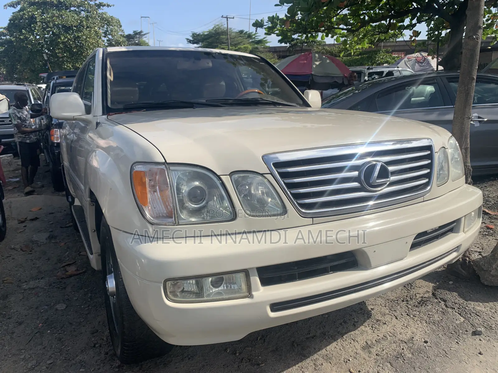 Lexus LX 570 2010 White