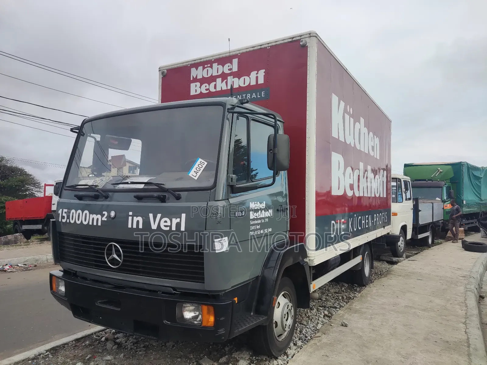 Mercedes Benz 814 Container Body