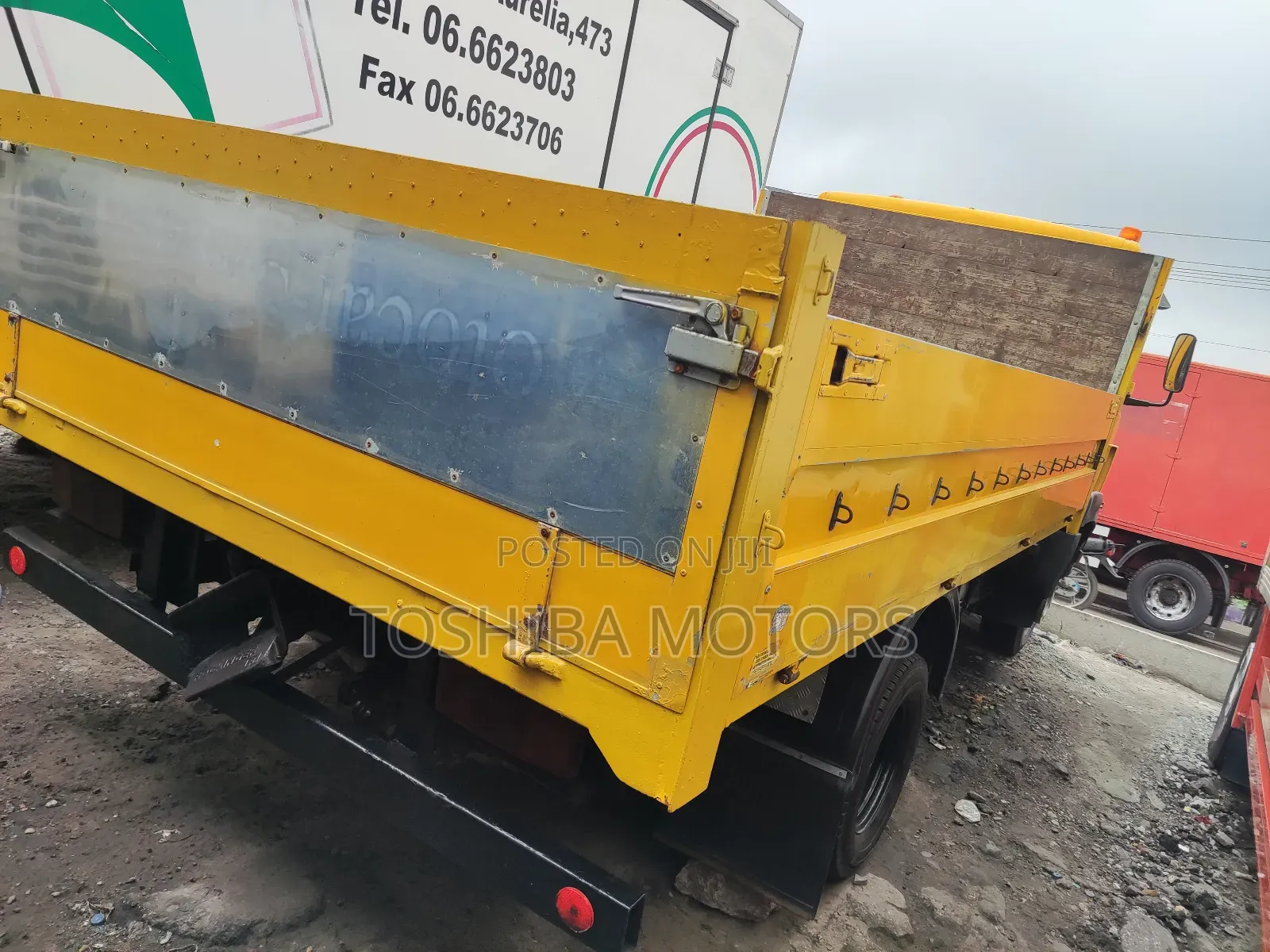 Mercedes Benz 814 Truck