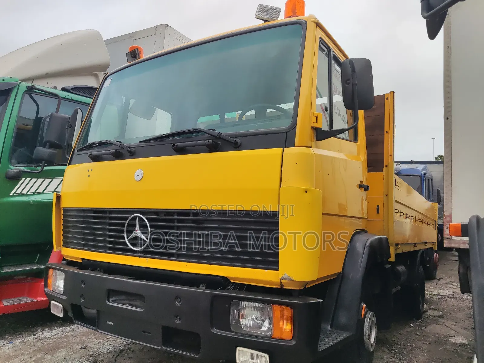 Mercedes Benz 814 Truck