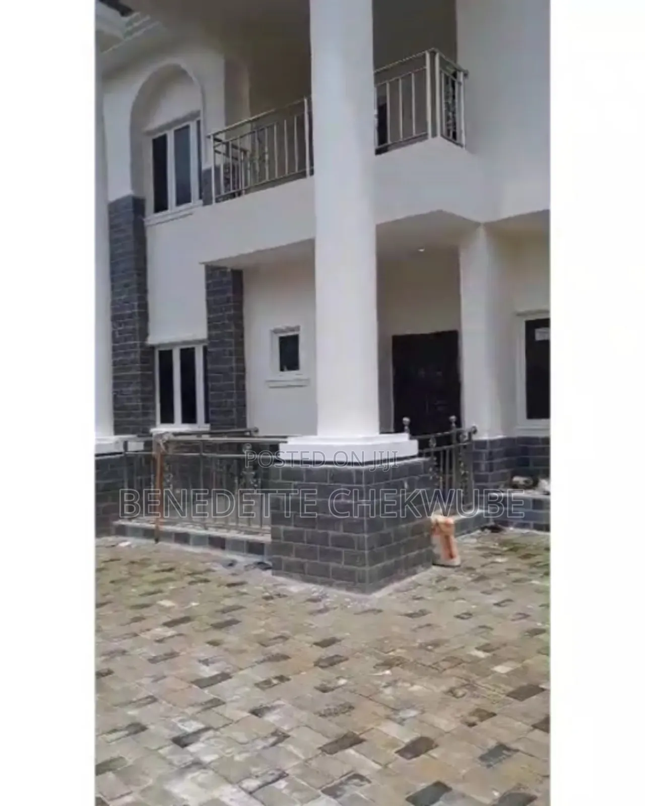 5bdrm Duplex in W.T.C Estate, Enugu for sale
