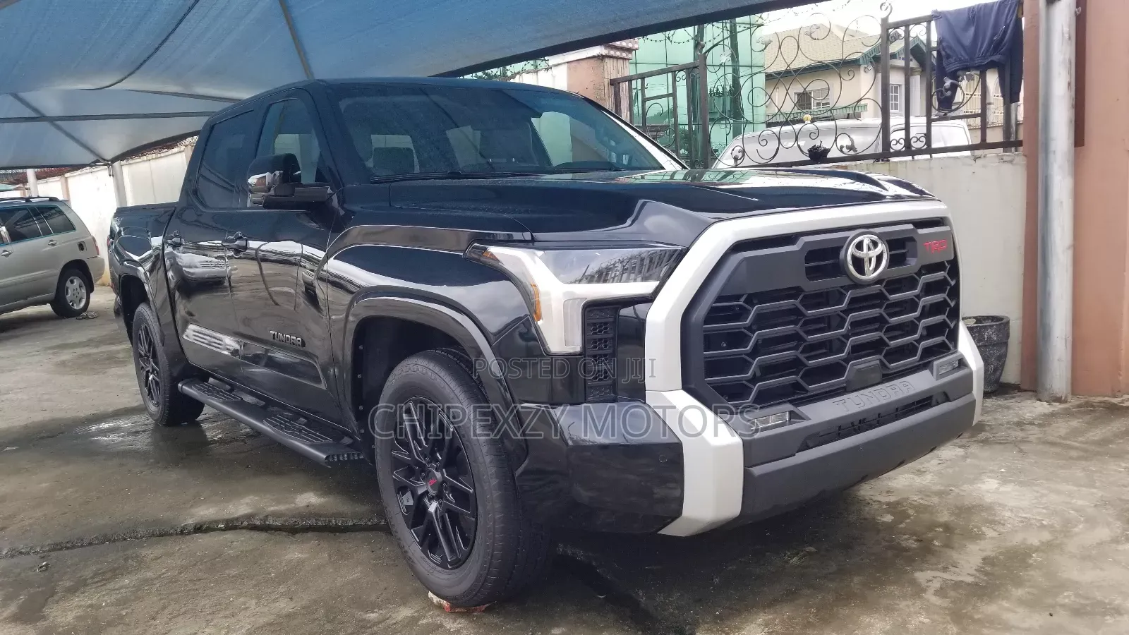 Toyota Tundra 2023 Black