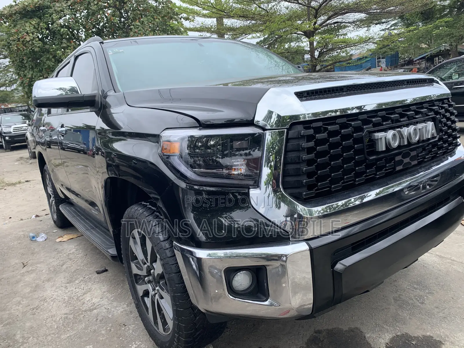 Toyota Sequoia 2015 Black