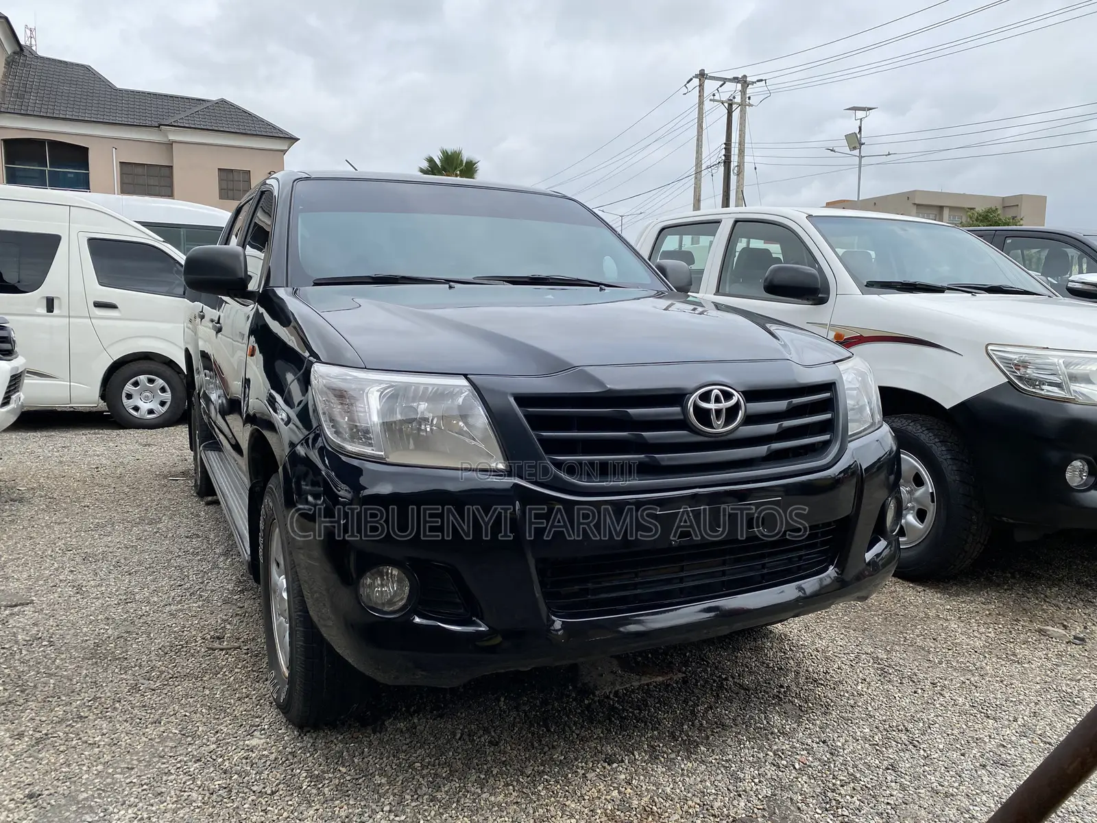 Toyota Hilux SR 4x4 2015 Black