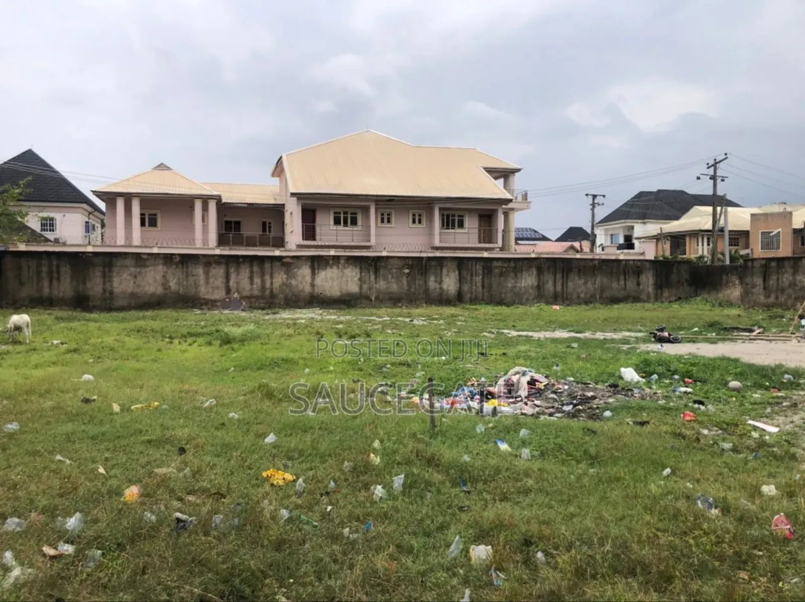Land for Sale at Amuwo 300sqm Dryland
