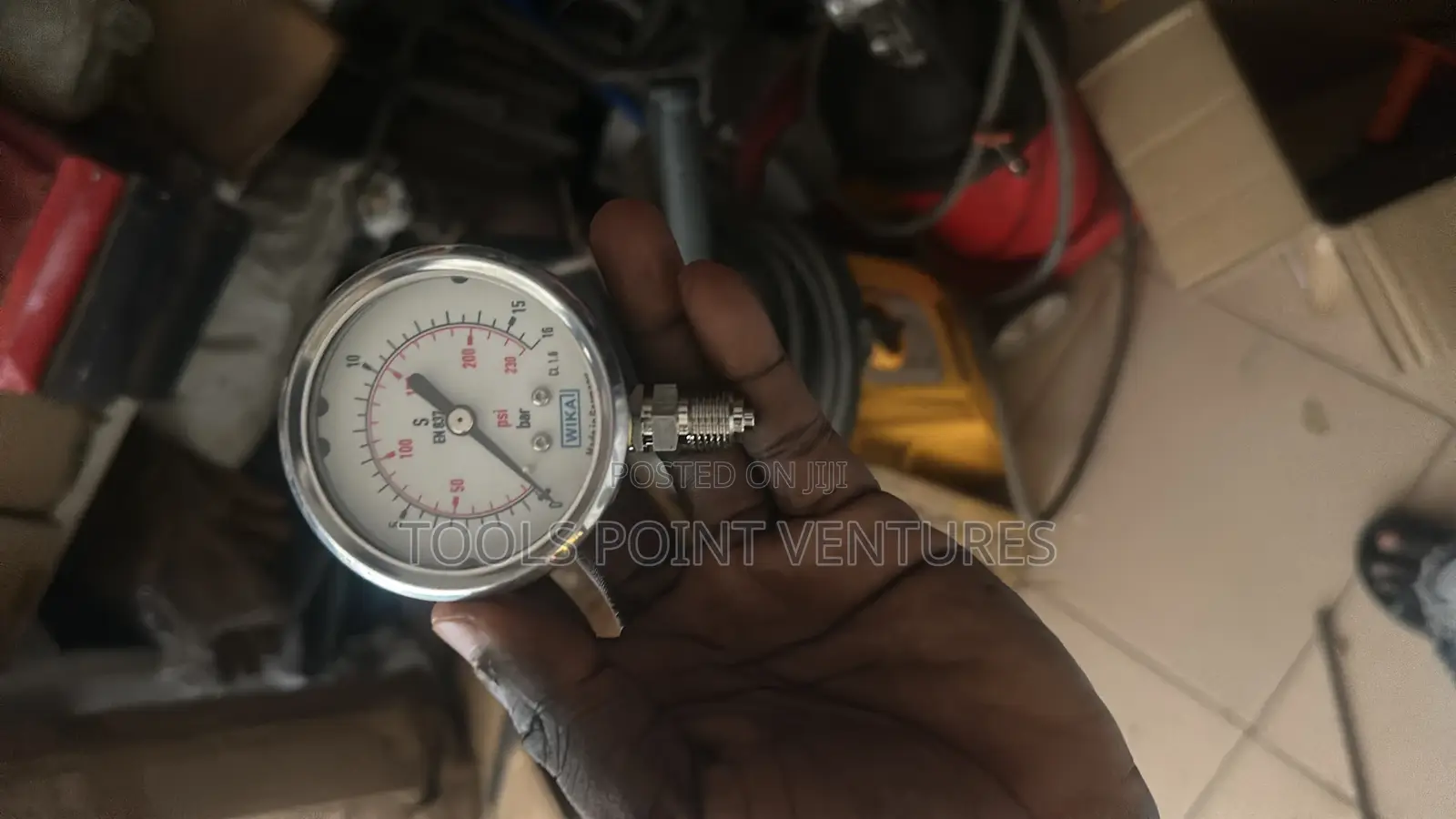 Pressure Gauge