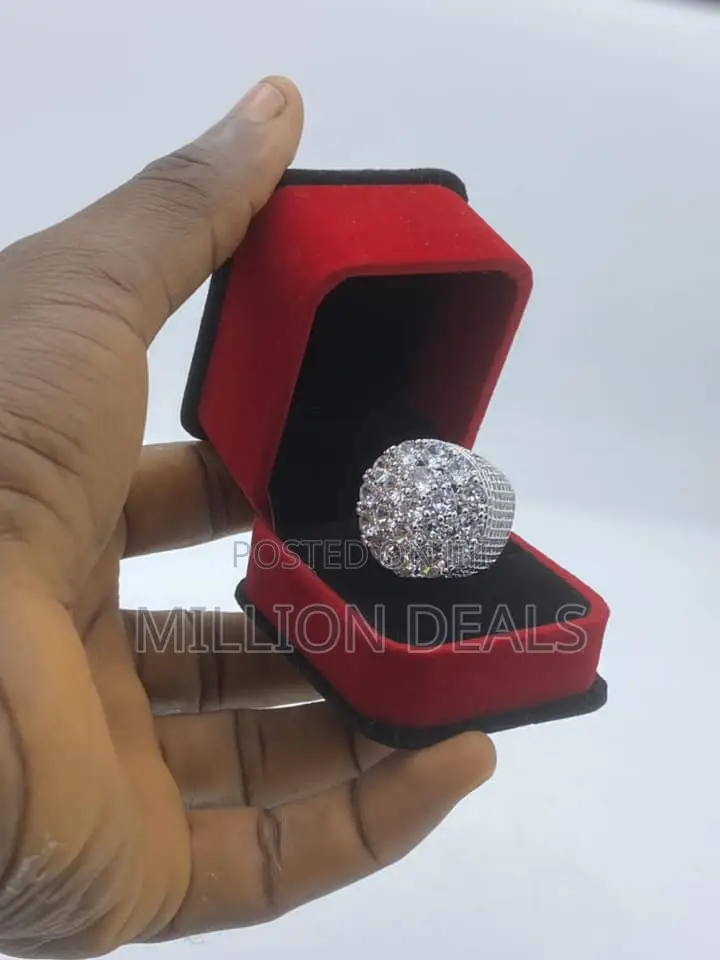 Dotted Iced Luxury Men's Silver Ring