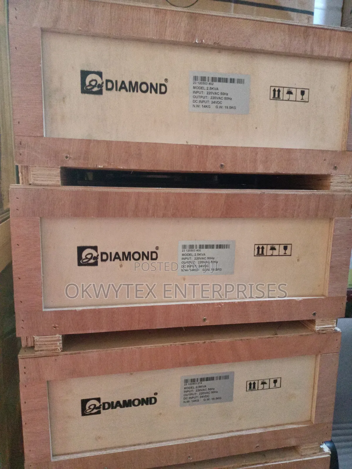 2.5kva 24V Diamond Solar Inverter Pure Sine Wave