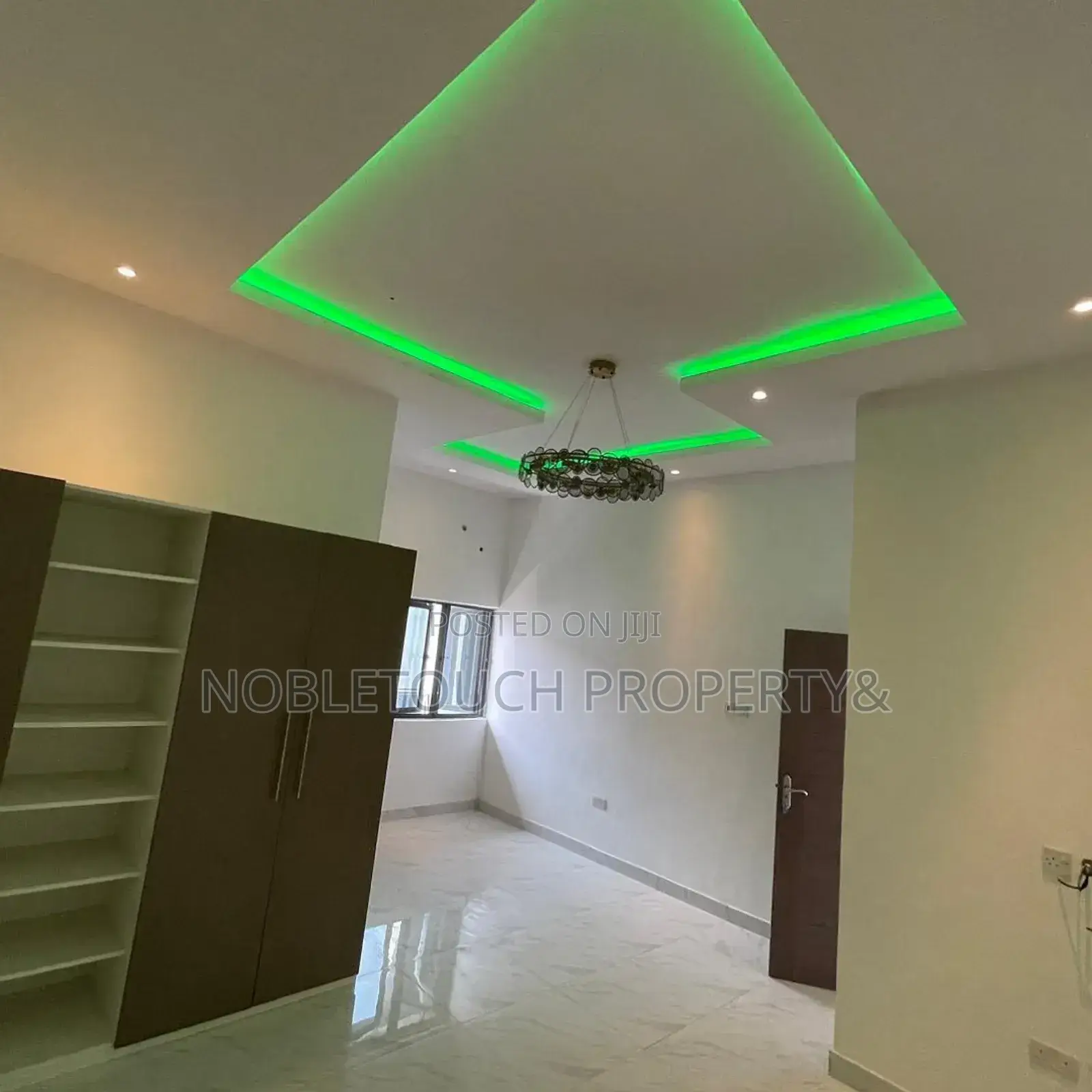 4bdrm Apartment in Ajah Lagos, Sangotedo for sale