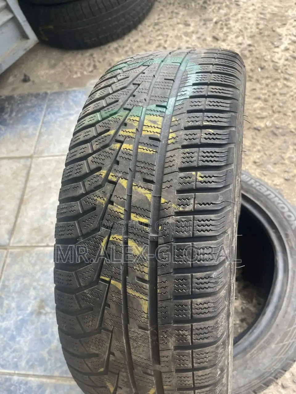 215/55/R17 Tire