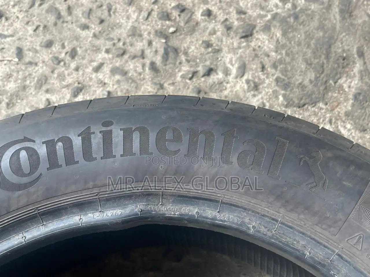 215/55/17 Continental