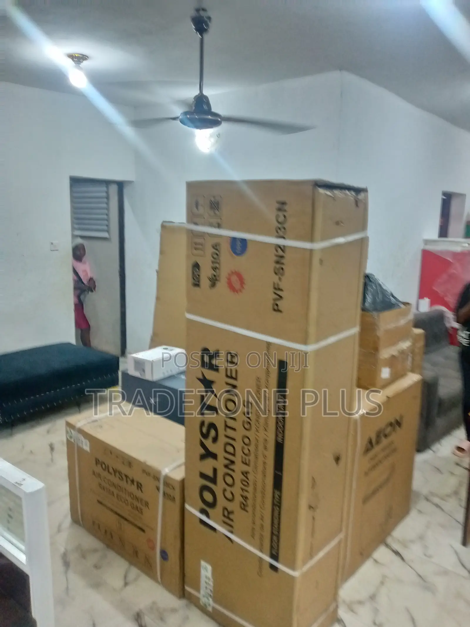 SIMPLE Coolingpolystar 2 Tons Non Inverter AC (PVF-SN203CN)