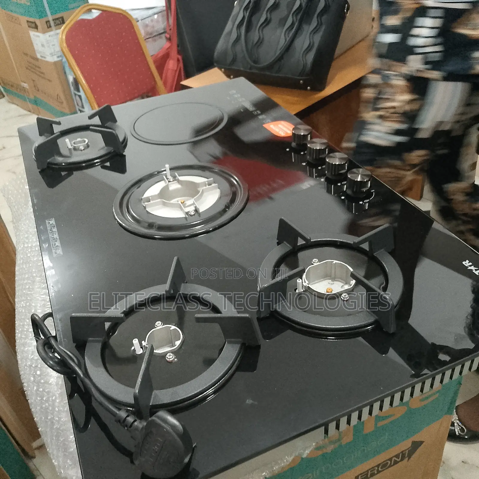 The Standard Polystar ''Pv-Ny4g1e'' 4+1 Burner