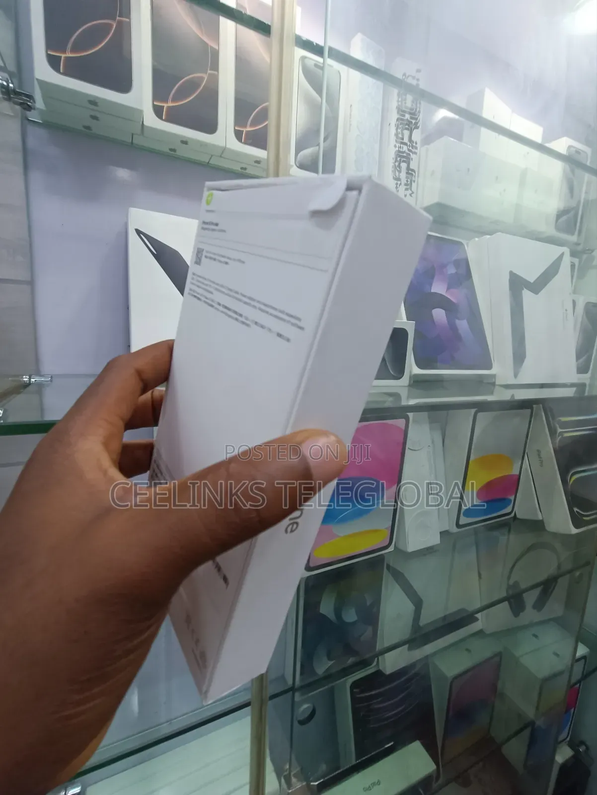 New Apple iPhone 16 Pro Max 1 TB Green