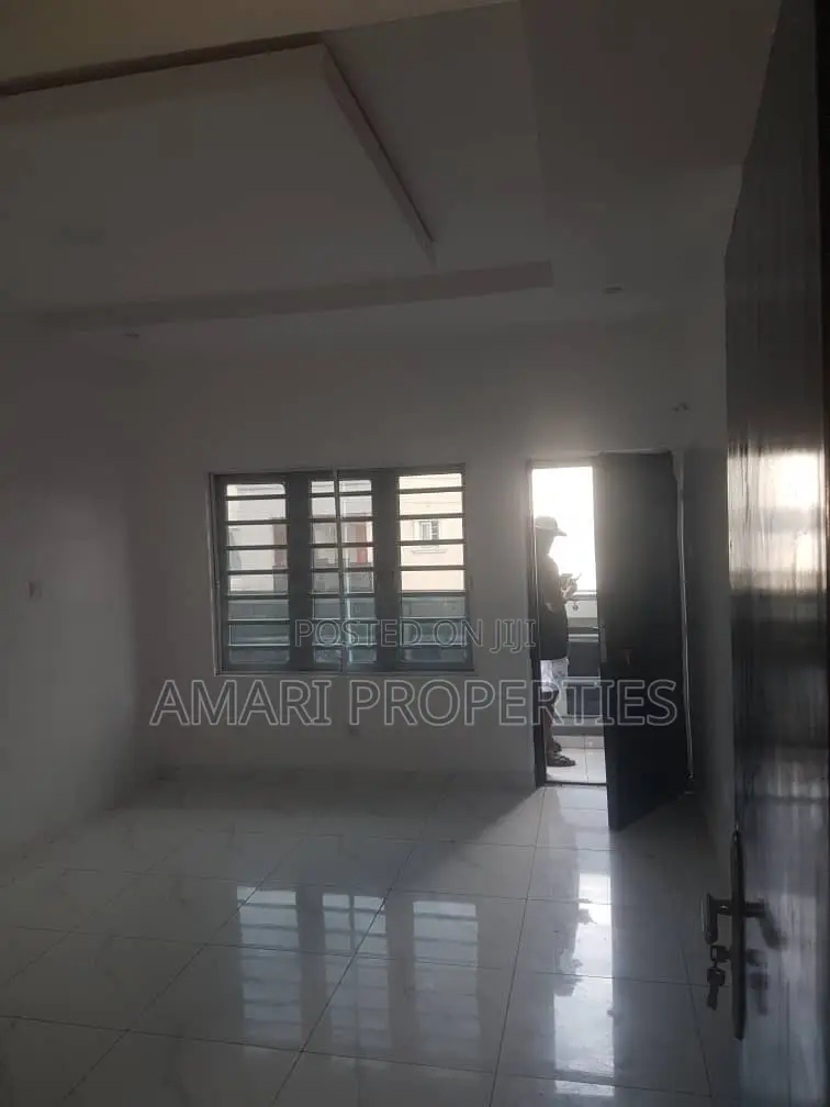3bdrm Duplex in Lekki Gardens Phase, Ajah for rent