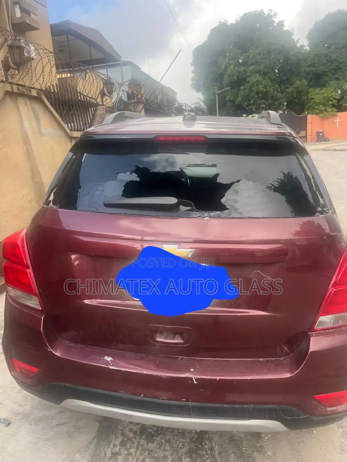 We Deliver and Install All Kinds of Back Windscreen Glass