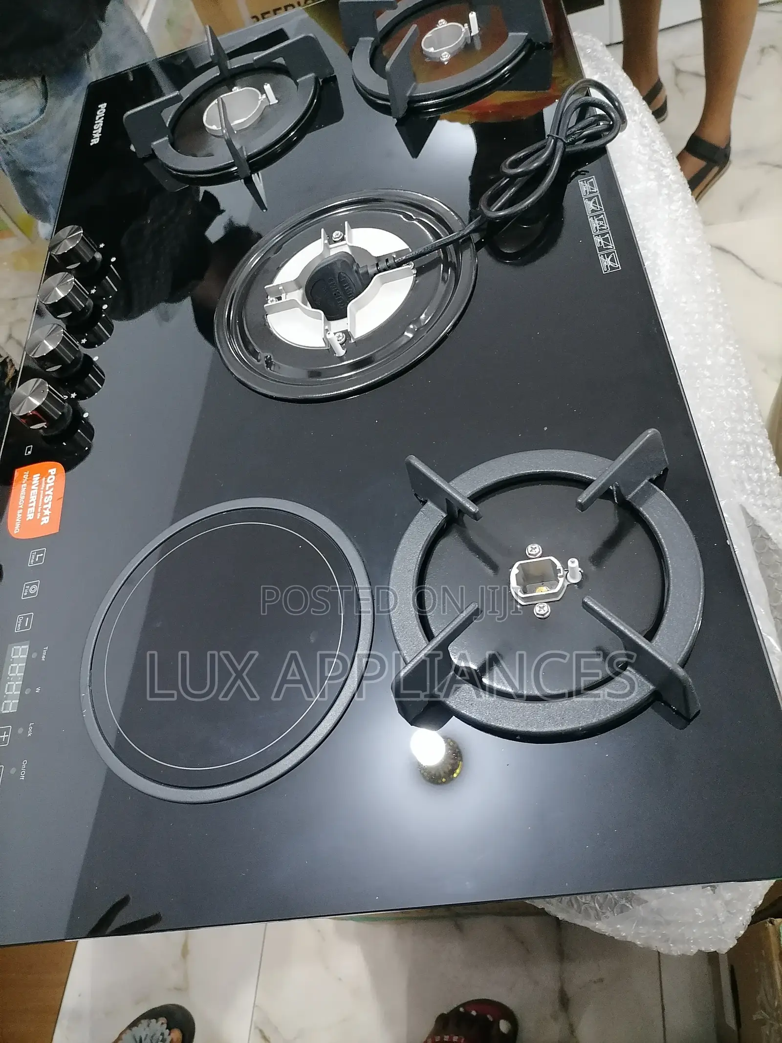 Kitchen Friendly Polystar 4 Gas Burner + 1 Electric Inverter