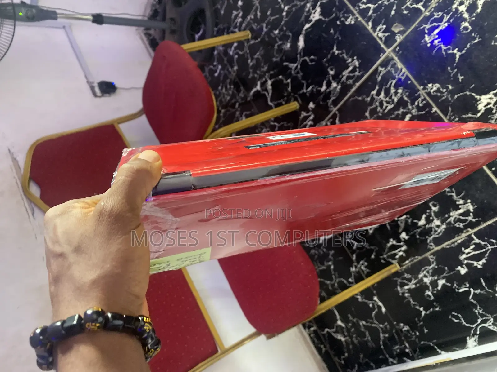 New Laptop Lenovo 4GB Intel SSHD (Hybrid) 128GB