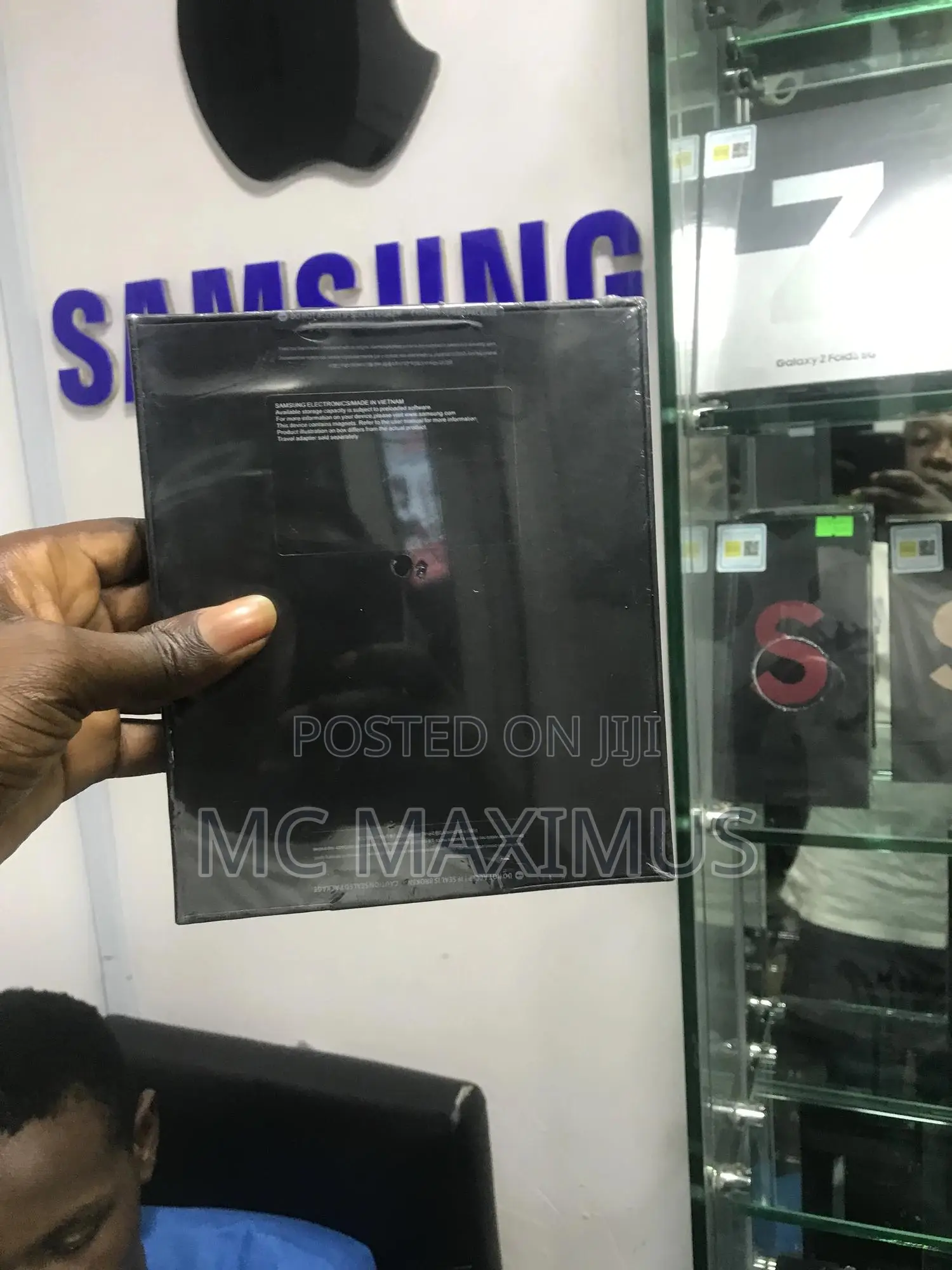 New Samsung Galaxy Fold 5G 512 GB Black