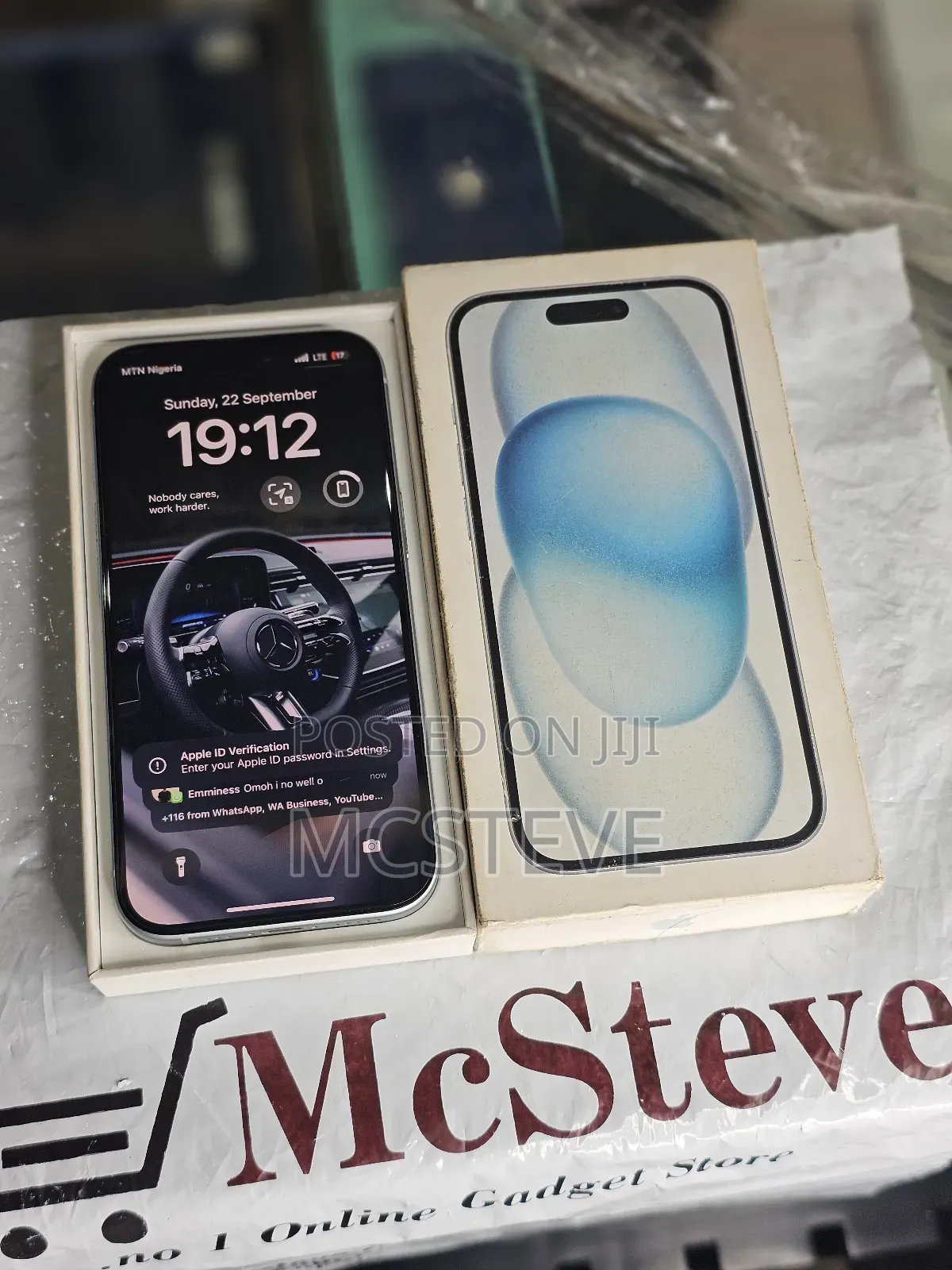 New Apple iPhone 15 128 GB Blue