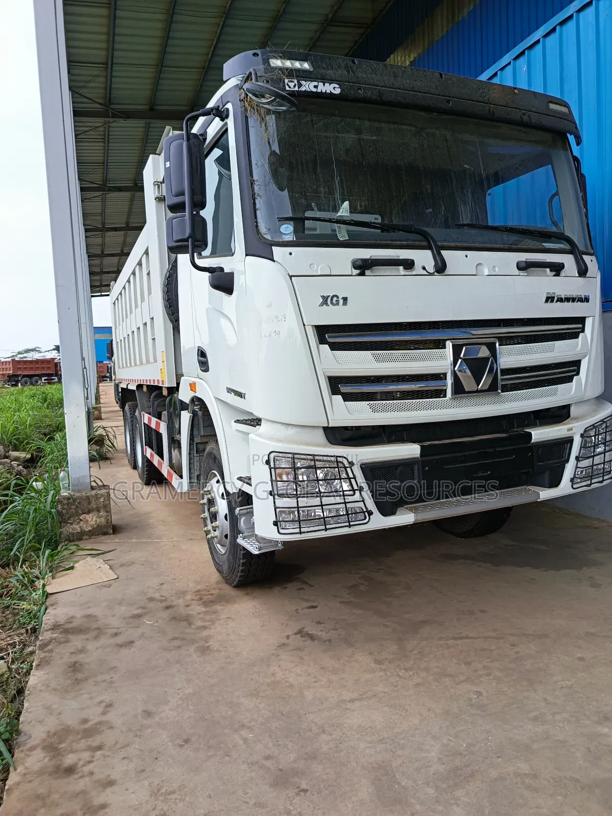 Brand New XCMG Tipper Truck 6x4 10 Tyres (30 Tons)