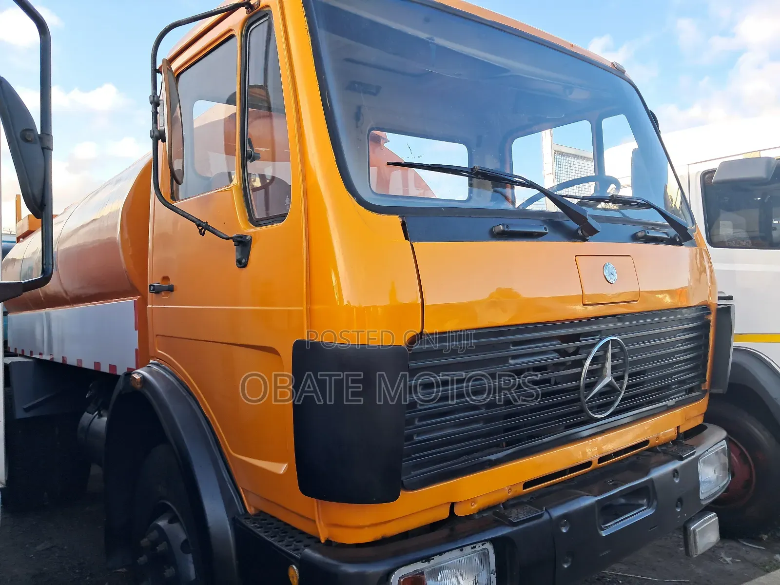 Mercedes Benz Water Truck
