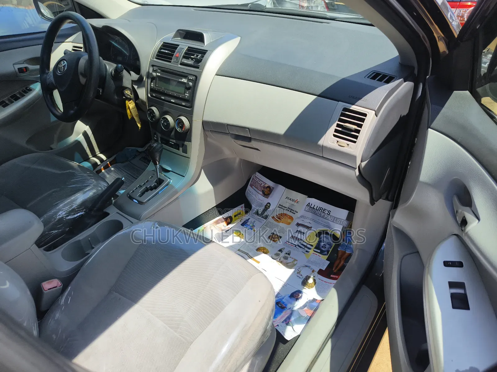Toyota Corolla 2012 Gray