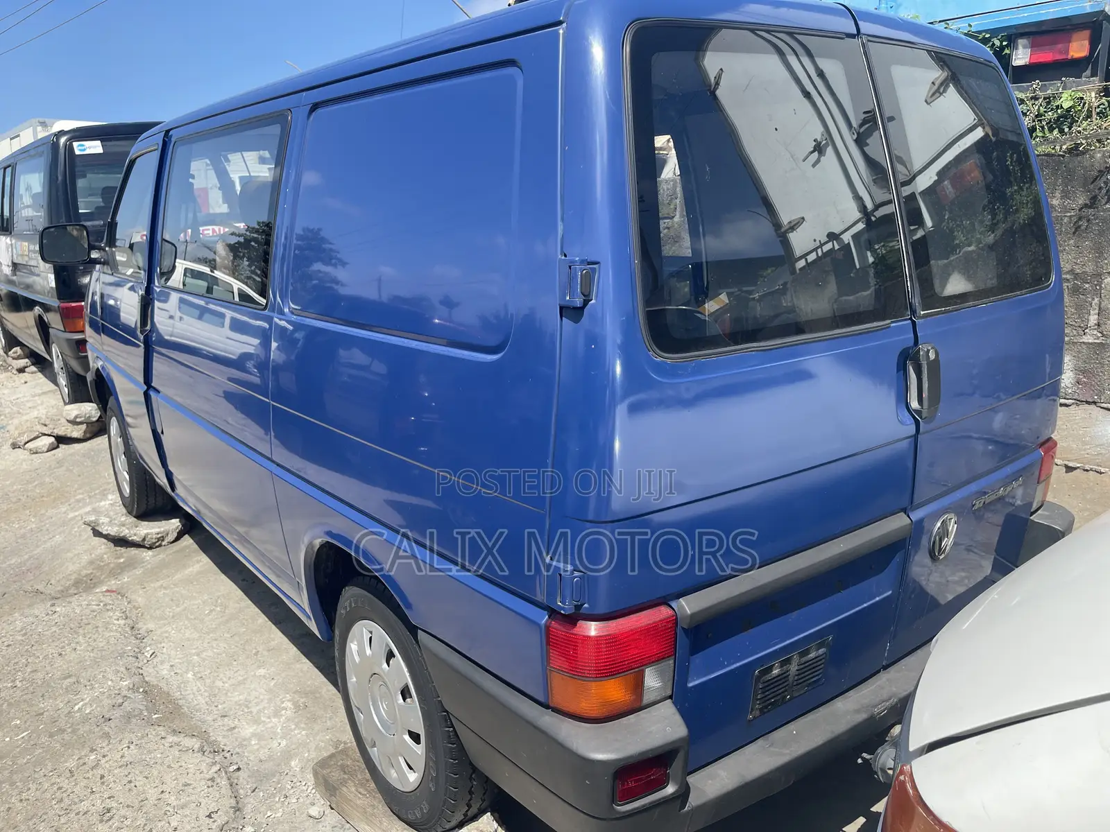 Volkswagen Transporter 2007 Blue