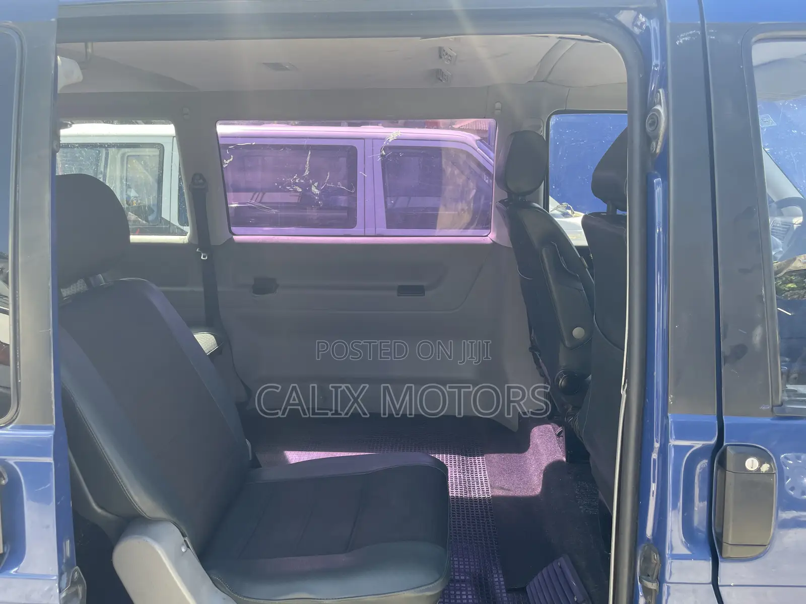 Volkswagen Transporter 2005 Blue