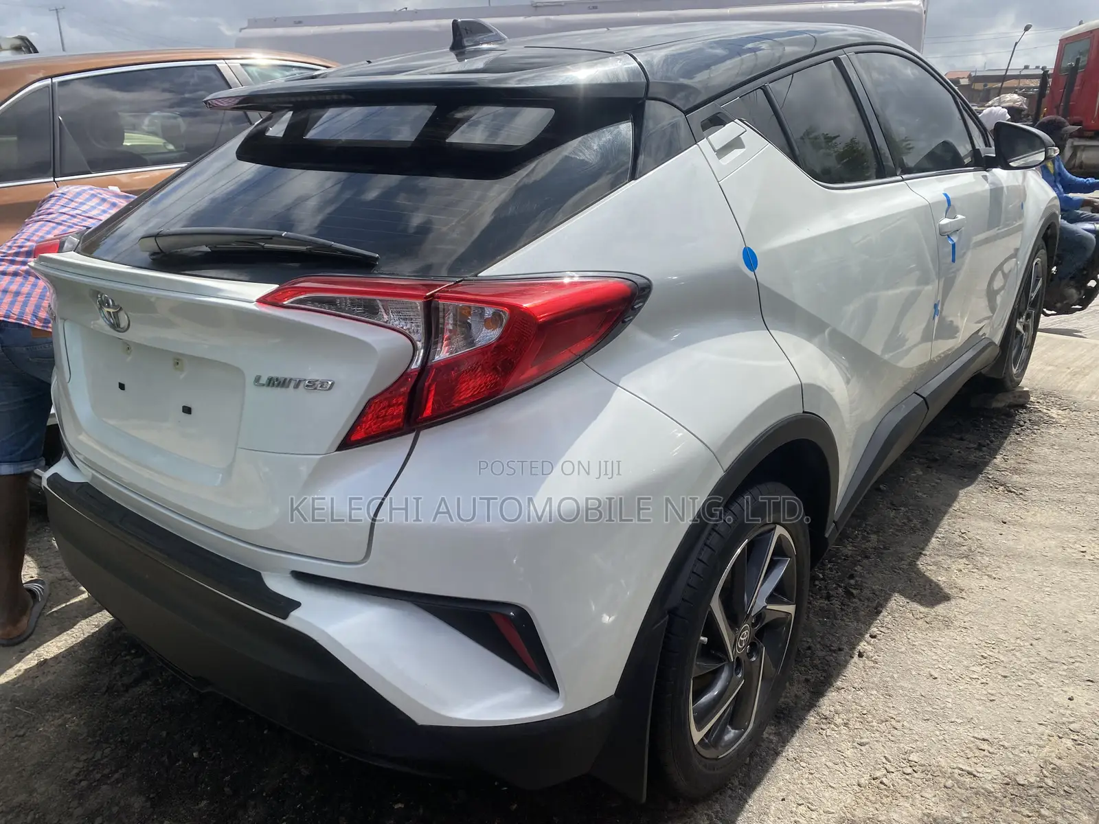 Toyota C-HR Limited 2021 White