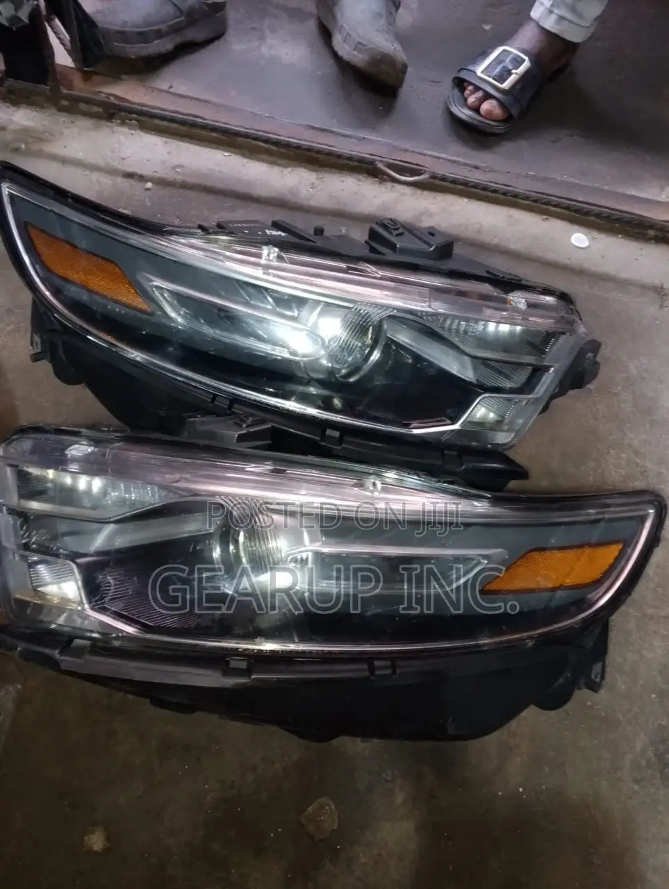 Set of Full Lights for Ford Taurus