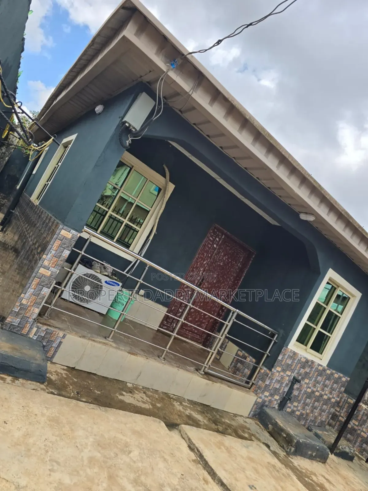 2bdrm Bungalow in Ayobo for sale