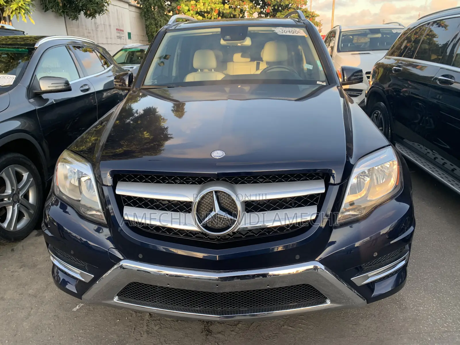 Mercedes-Benz GLK-Class Base GLK 350 4dr AWD 4MATIC (3.5L 6cyl 7A) 2015