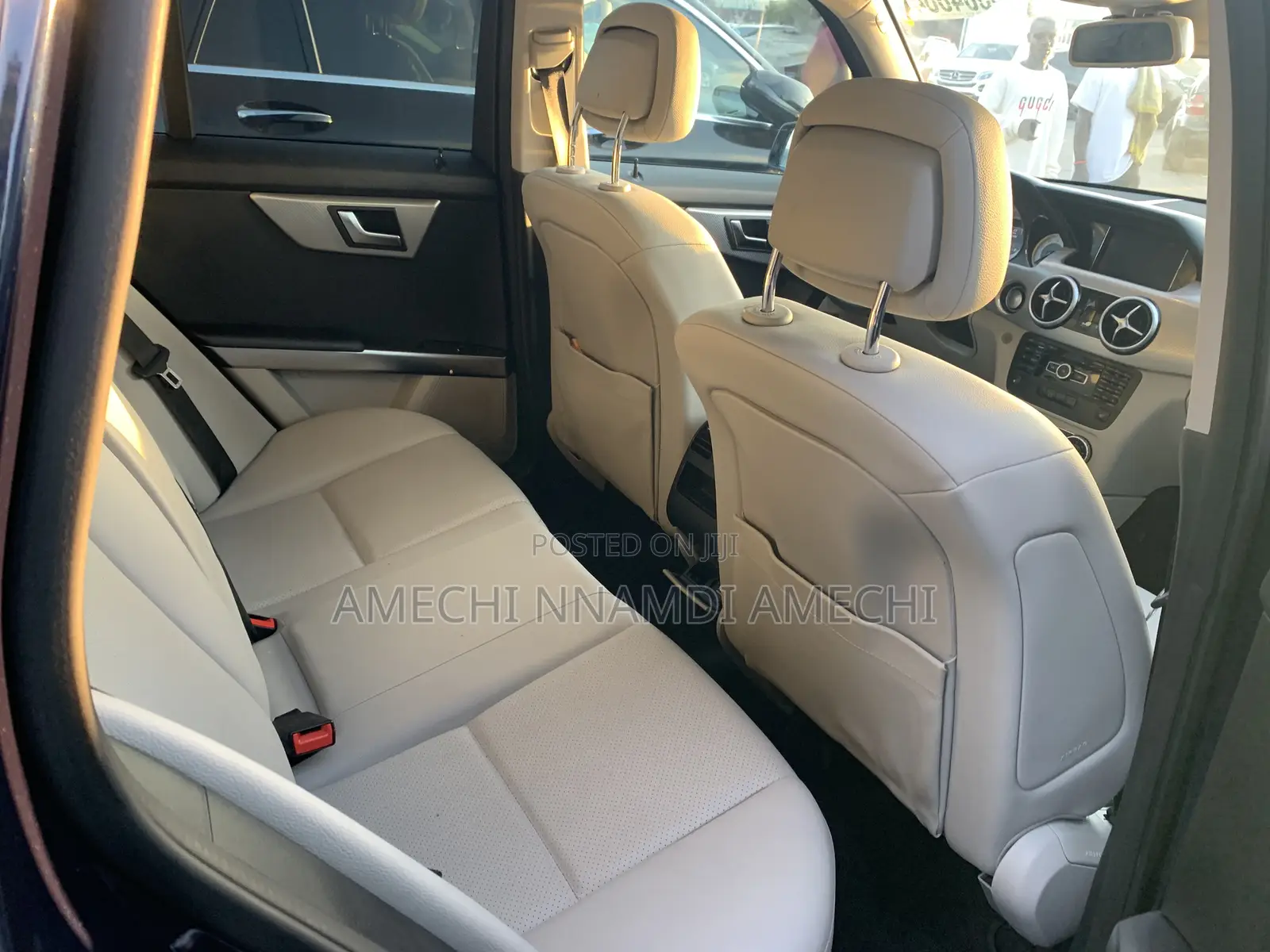 Mercedes-Benz GLK-Class Base GLK 350 4dr AWD 4MATIC (3.5L 6cyl 7A) 2015