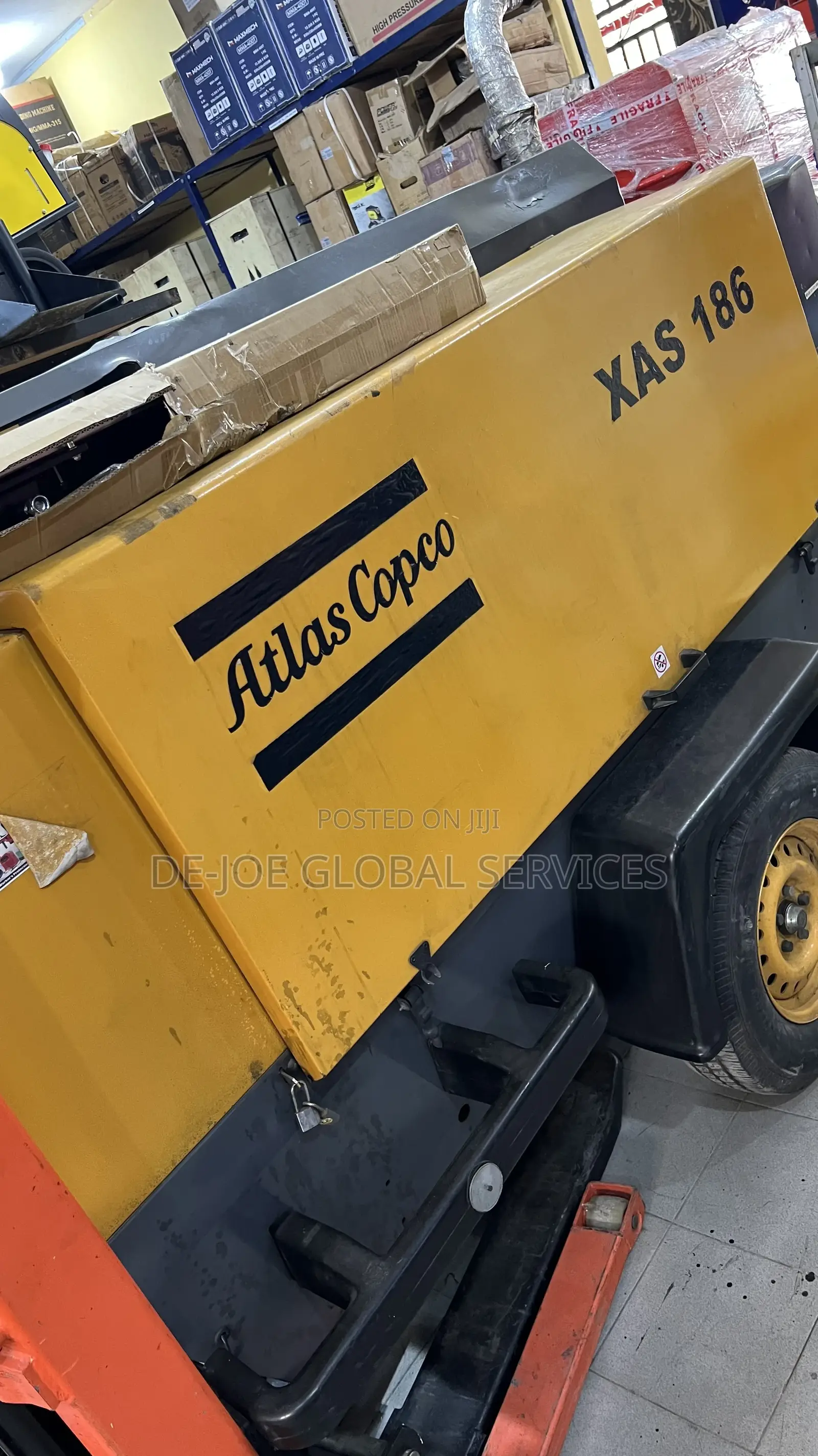 Atlas Copco XAHS 186 Portable Compressor