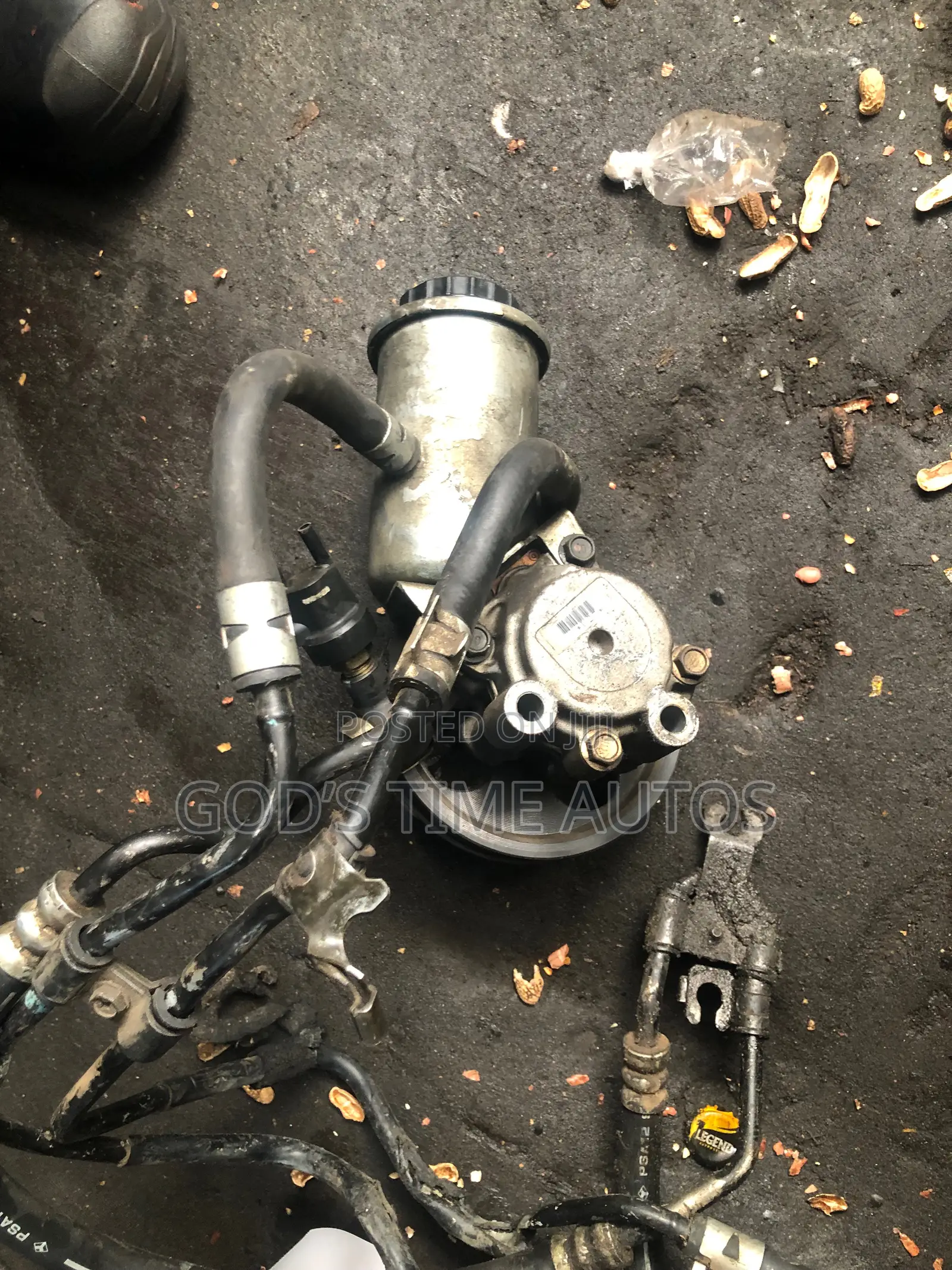 Lexus IS300 Powersteering Pump