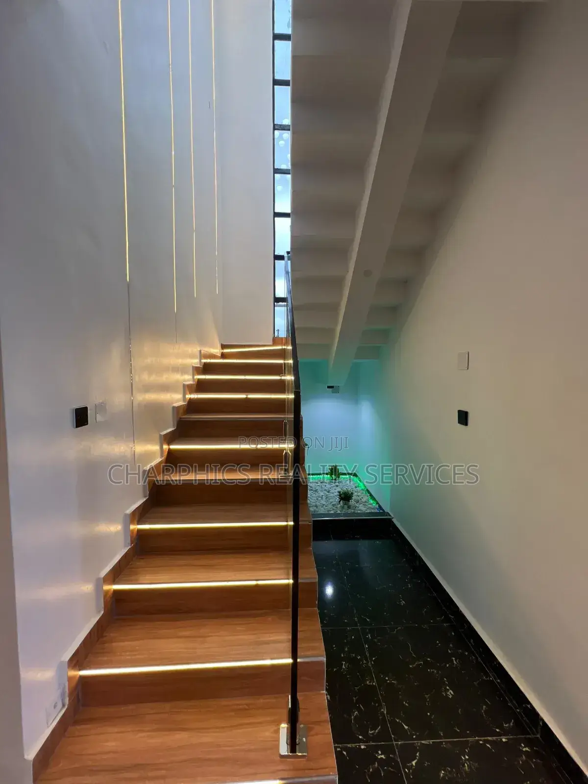 5bdrm Duplex in Ajah for sale