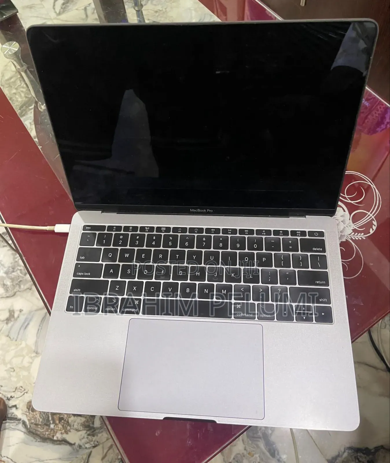 Laptop Apple MacBook Pro 2017 8GB Intel Core I5 SSD 256GB