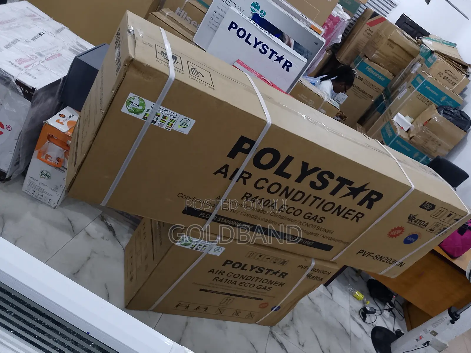 PVF-Sn203cn Polystar Non Inverter Standing Fast Cooling AC