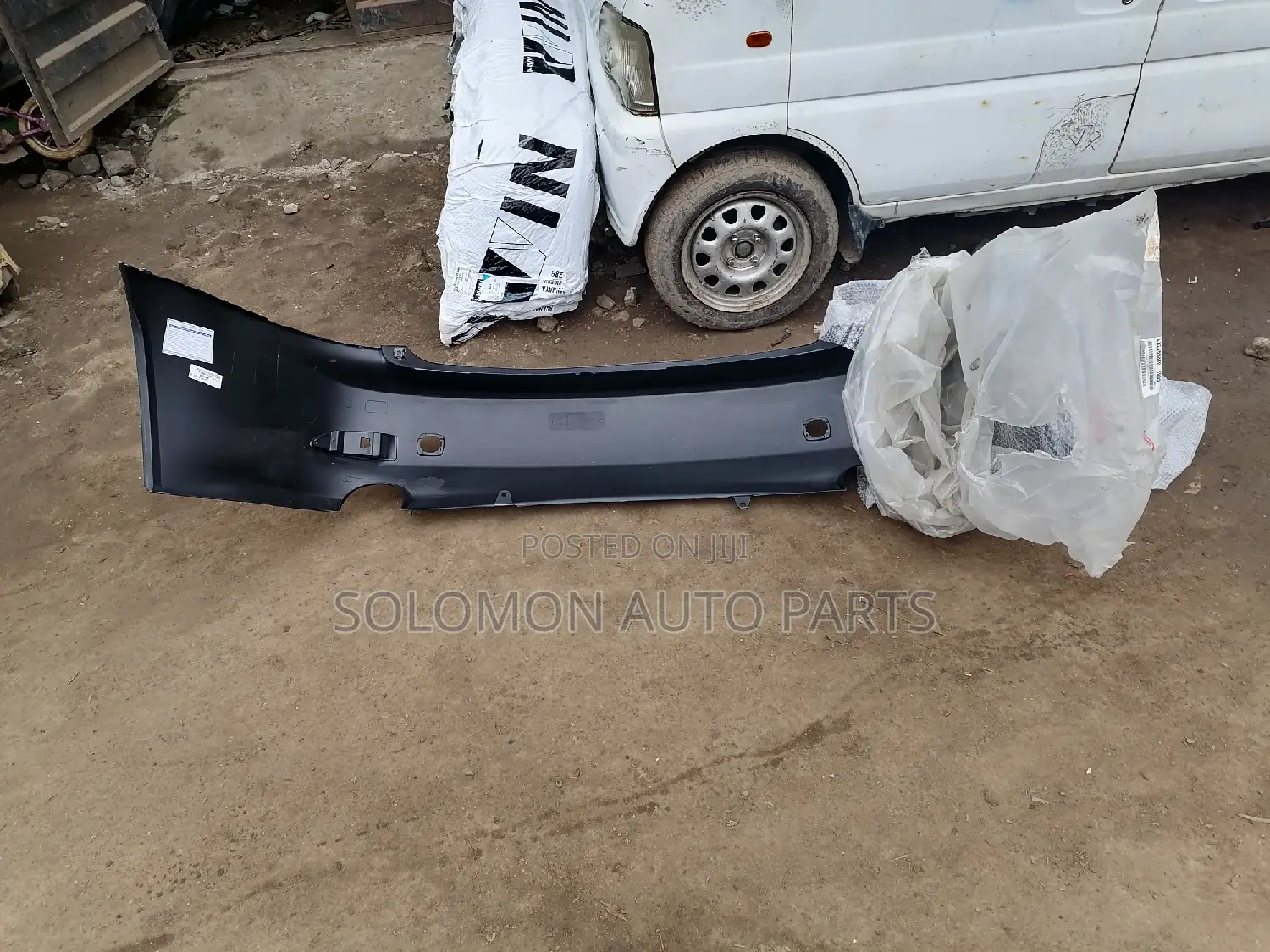 Back Bumper Is250 2008 New One Available