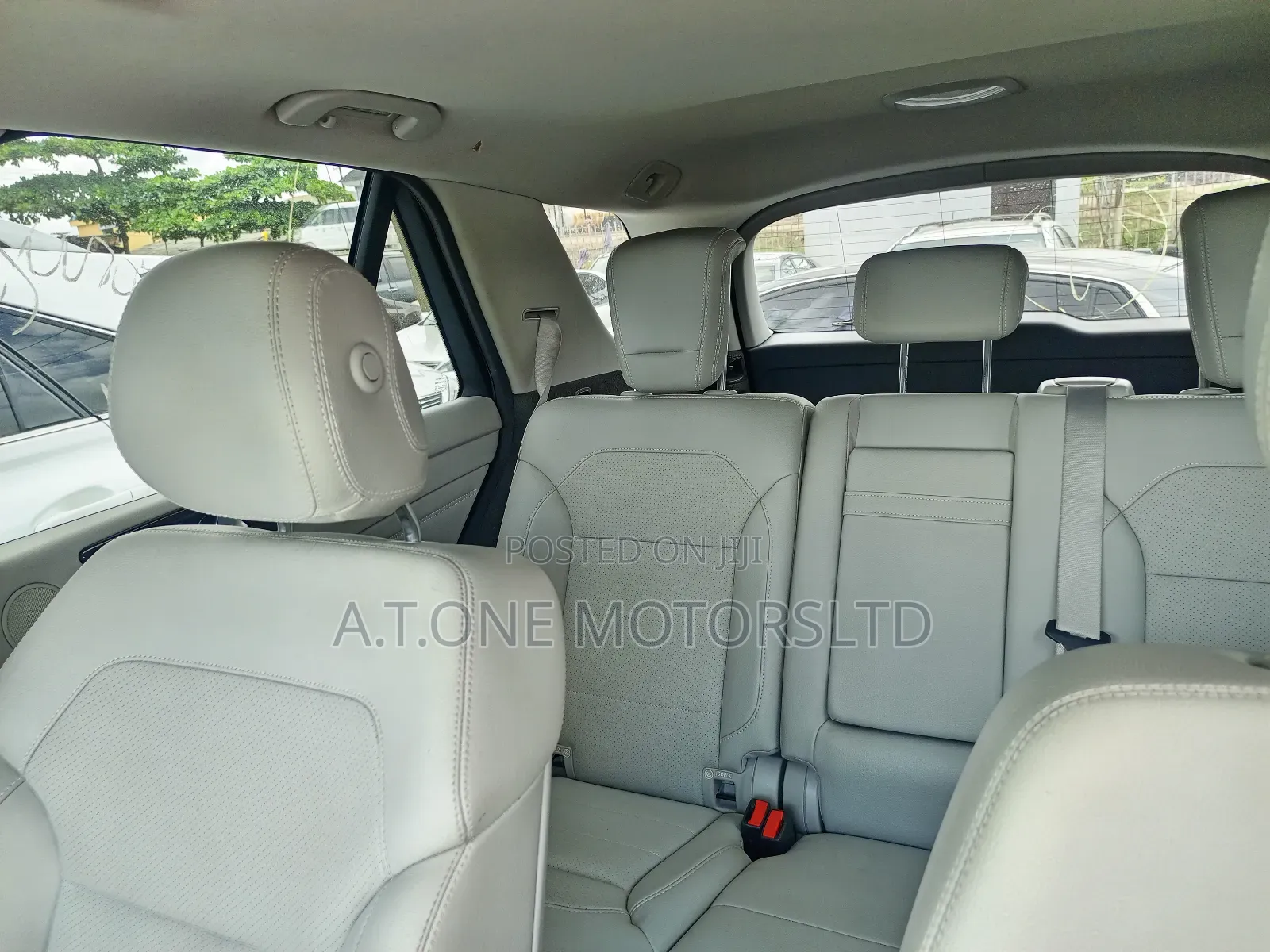 Mercedes-Benz M Class ML350 4MATIC 4dr SUV AWD (3.5L 6cyl 7A) 2014 Gray