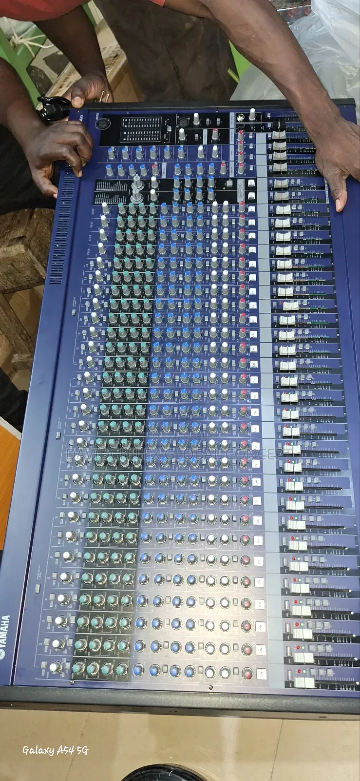 Yamaha 32channel Console Mixer