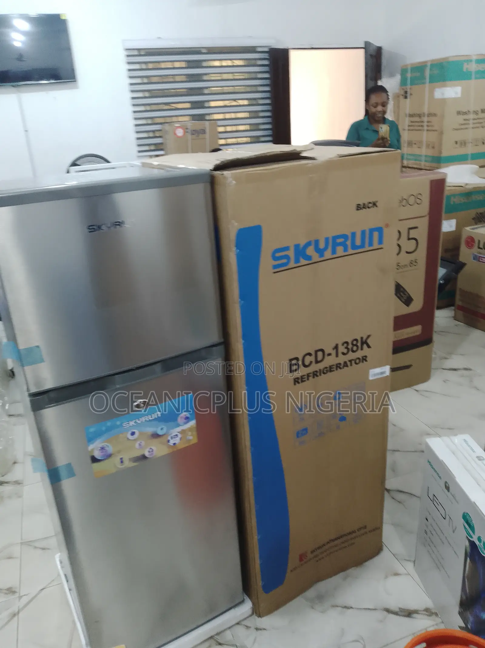 Fast Freezing 138L Skyrun Refrigerator Double Door