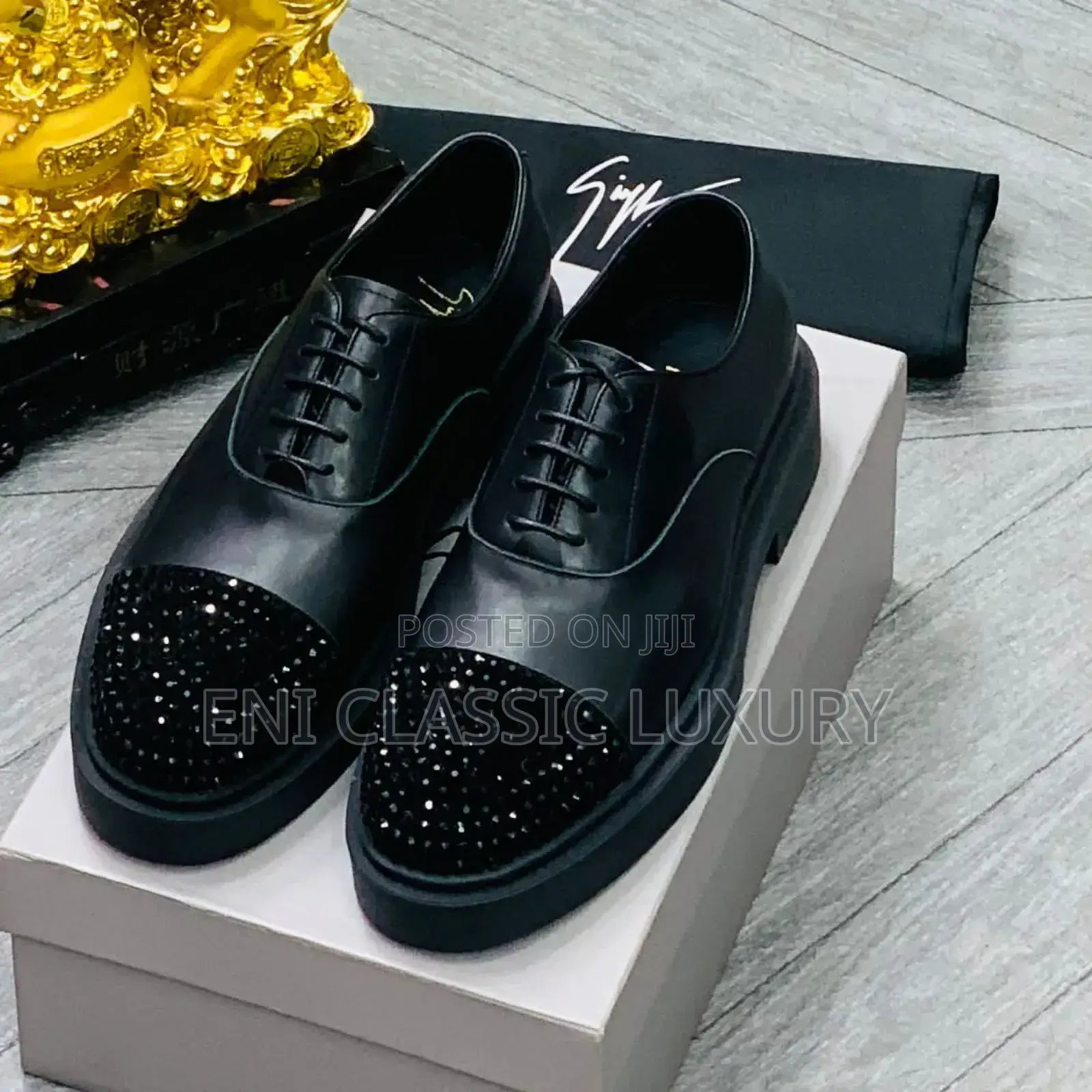 Super High Quality Glossy Shoes Louis Vuitton