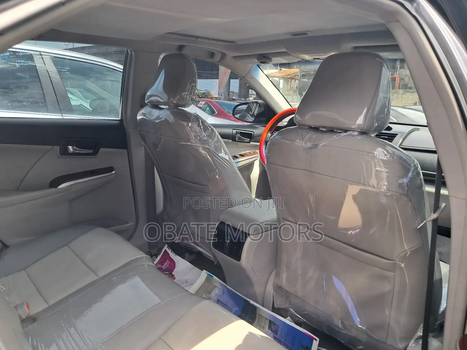 Toyota Camry LE 4dr Sedan (2.5L 4cyl 6A) 2012 Gray