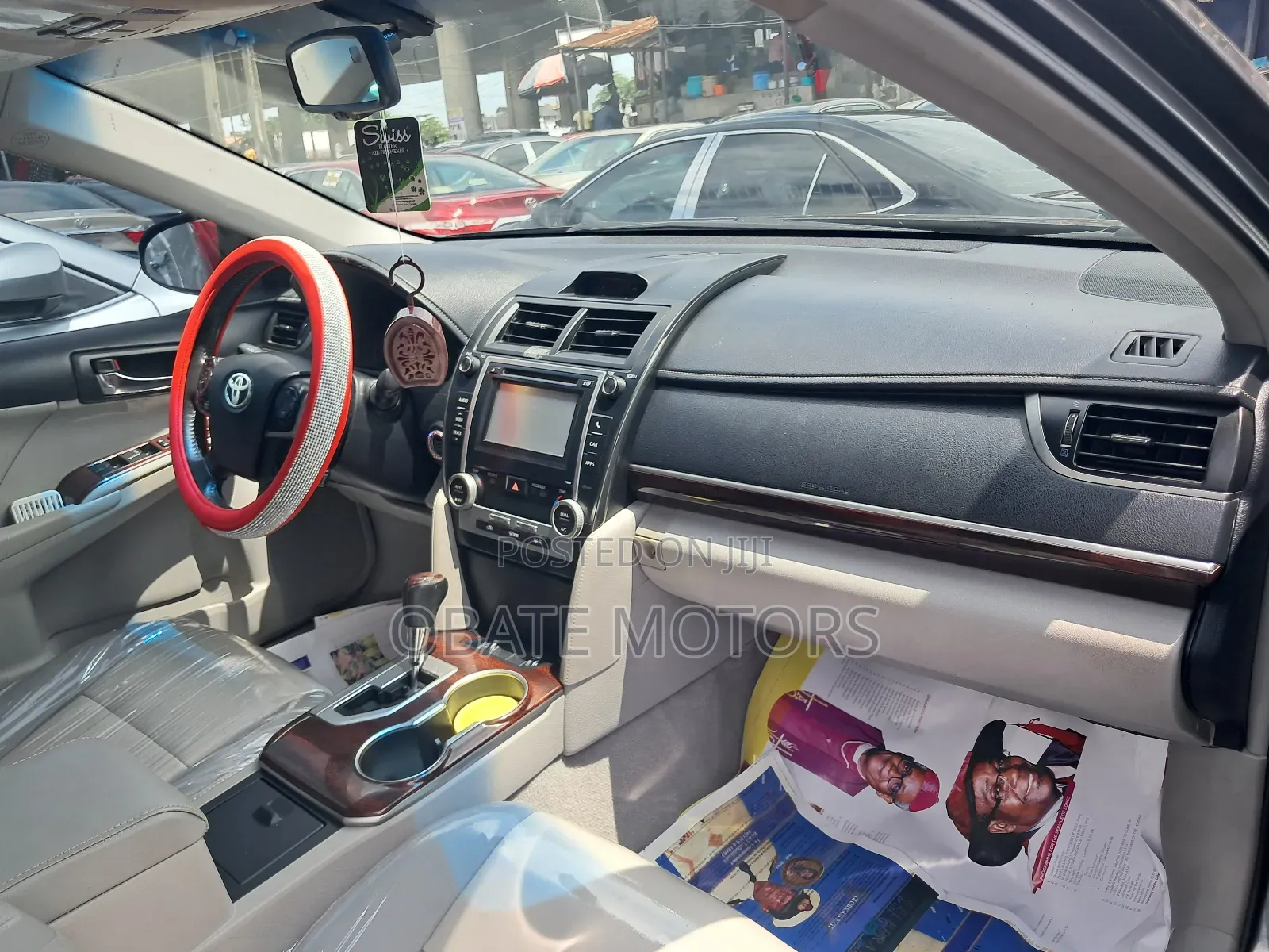 Toyota Camry LE 4dr Sedan (2.5L 4cyl 6A) 2012 Gray