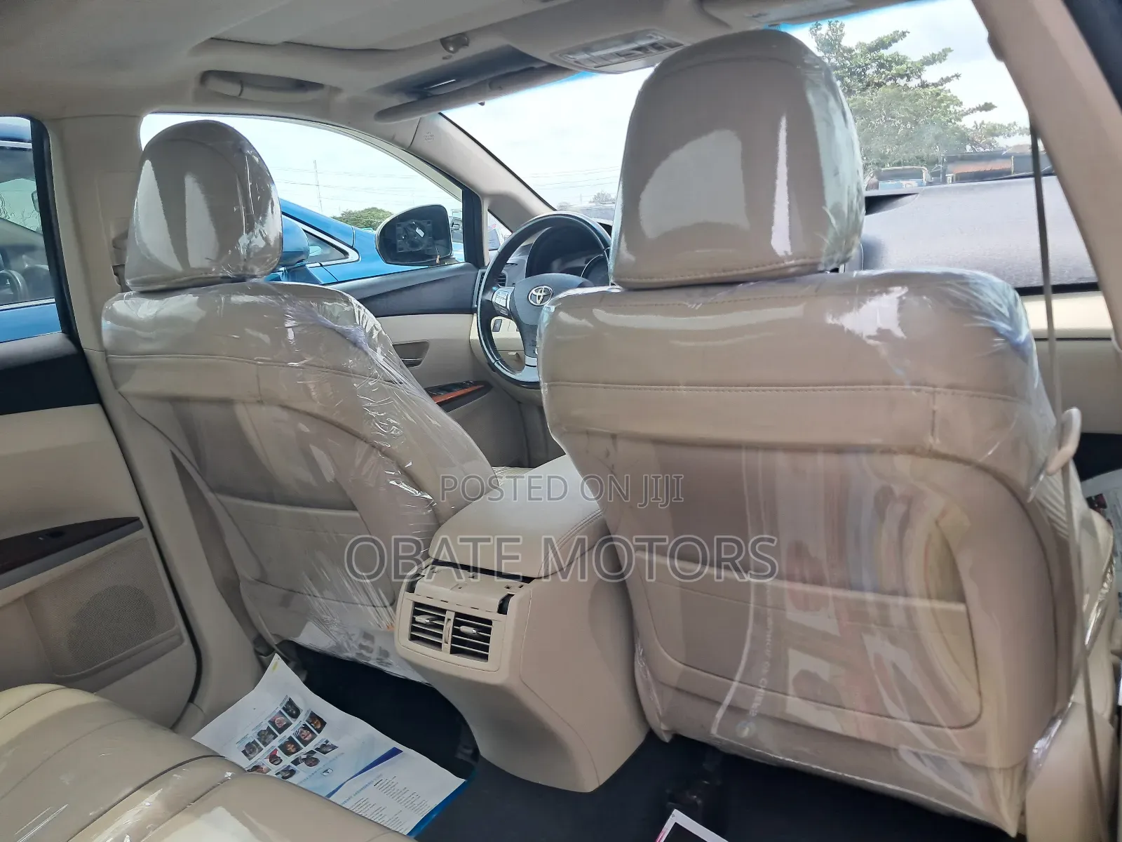 Toyota Venza V6 AWD 2010 Gold