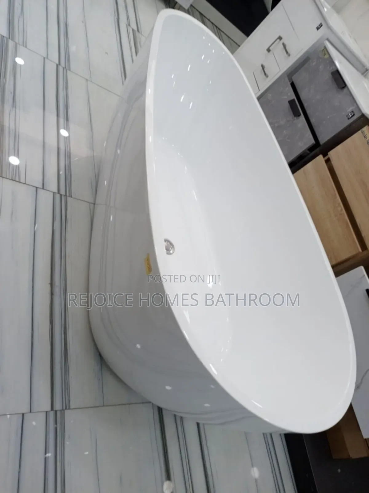 Oval Shape Freestanding Bathtub