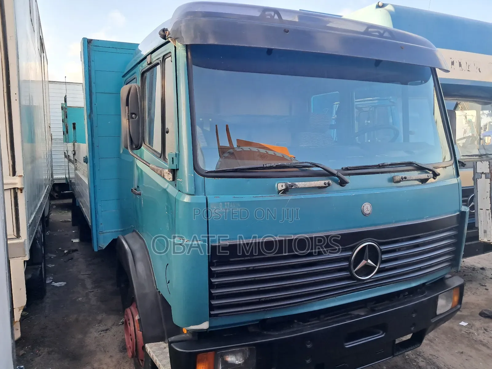 Mercedes Benz Truck